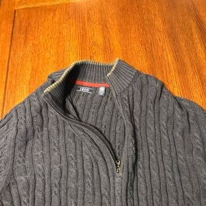 Izod sweater
